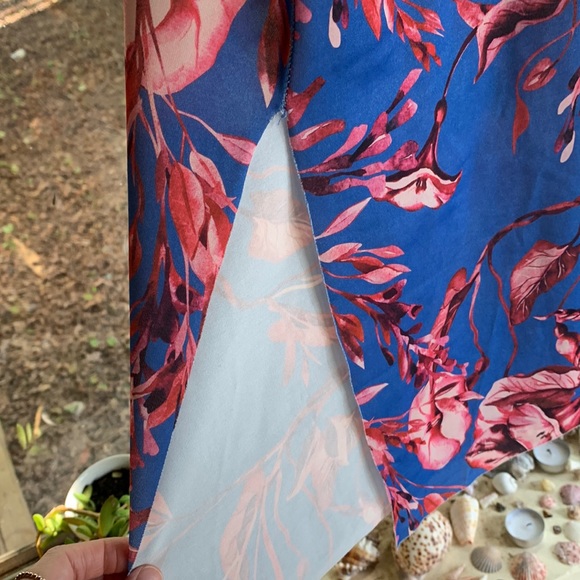 Floral Zara dress - Picture 10 of 12